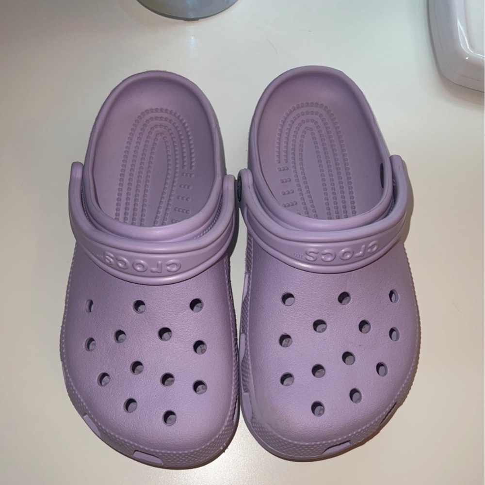 Crocs